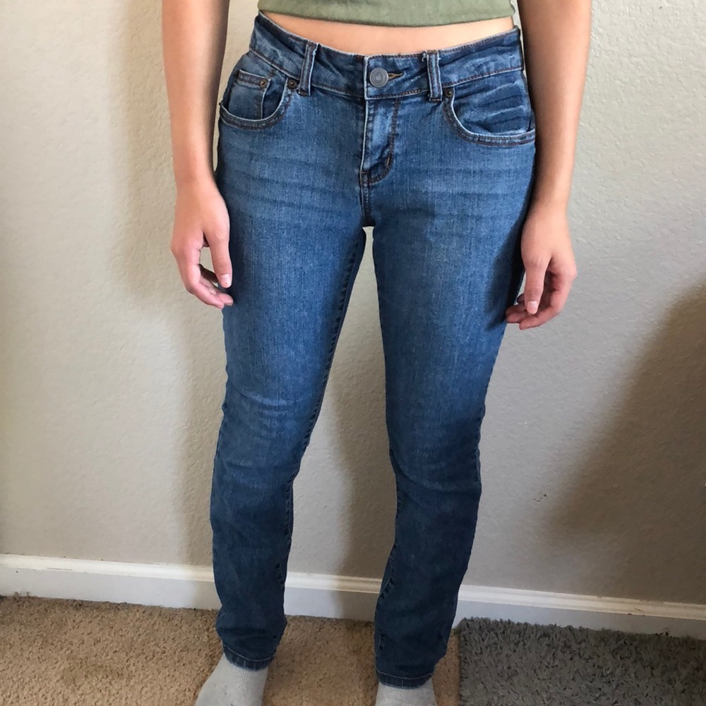Medium/dark wash Straight Leg Slim Fit Jeans